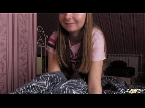 ❤️ Blondie o Anya BFF ea hae ho Tebile 'me o Koala Molomong oa Hae Video ea bootsoa ❌